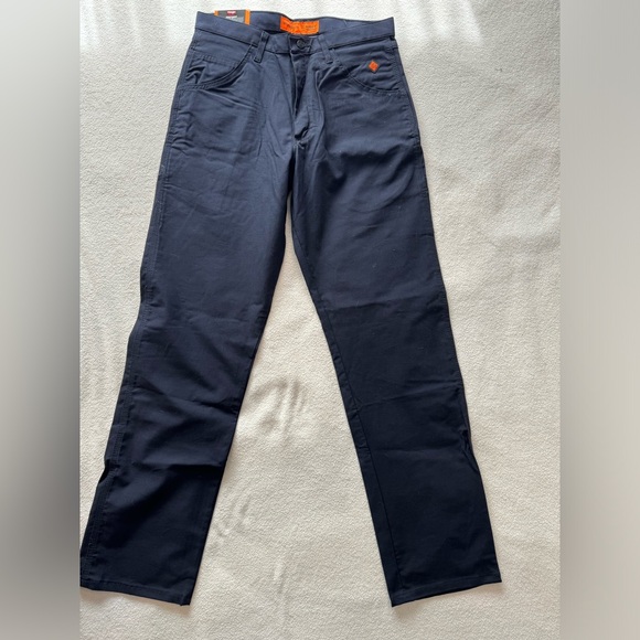 Wrangler Flame Resistant Carpenter Pant - Picture 2 of 3